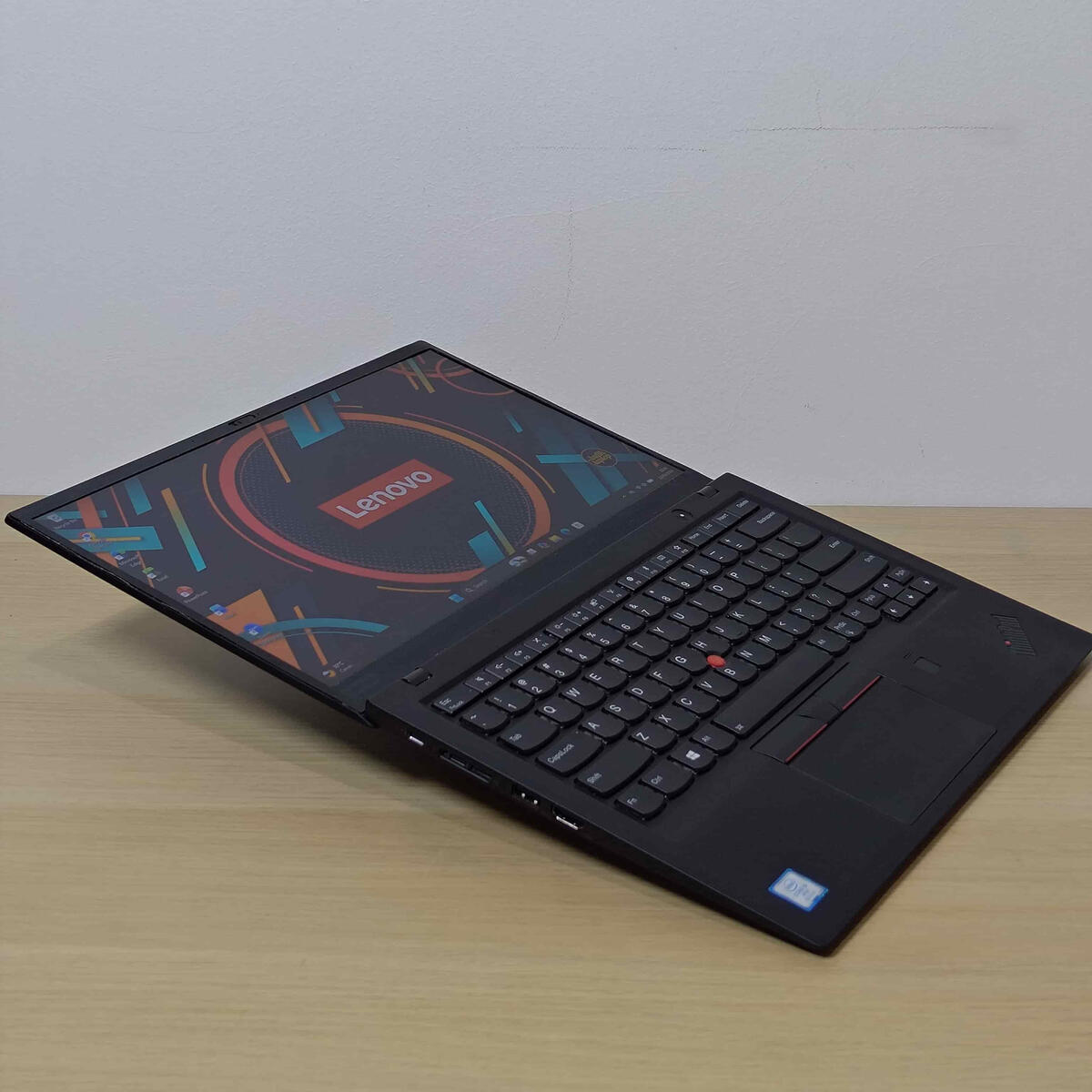 Lenovo Thinkpad X1 Carbon Gen 6 Flex Flat Butik Laptop